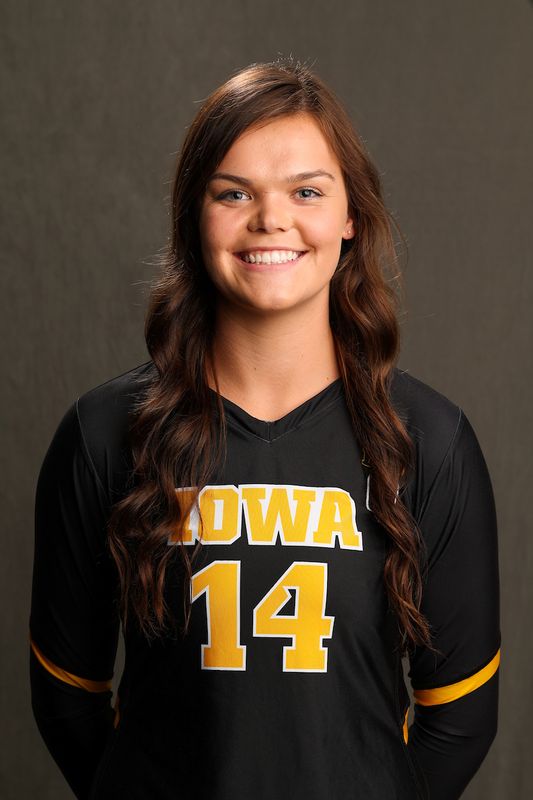 Jacqlyn Caspers - Volleyball - University of Iowa Athletics