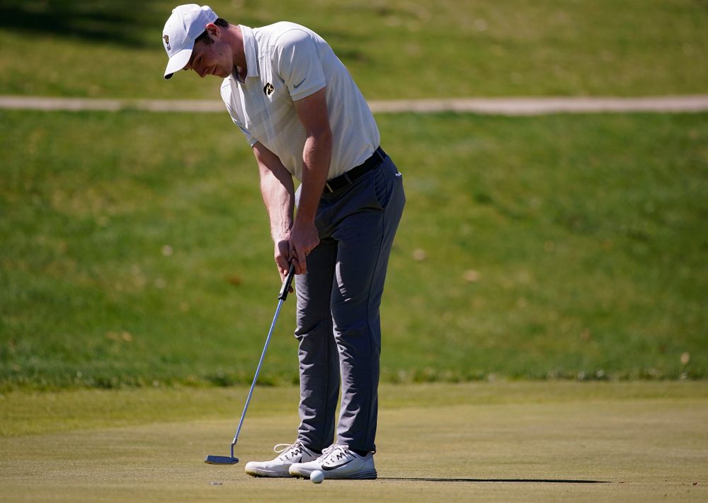 Iowa's Jake Rowe putts during the second round of the Hawkeye Invitational at Finkbine Golf Course in Iowa City on Saturday, Apr. 20, 2019. (Stephen Mally/hawkeyesports.com)