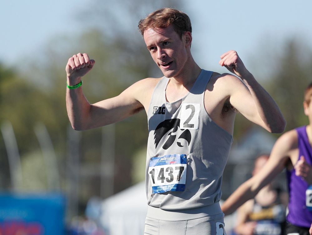 Iowa's Jeff Roberts celebrates after finishing the men's 1500 meter event during the first day of the Drake Relays at Drake Stadium in Des Moines on Thursday, Apr. 25, 2019. (Stephen Mally/hawkeyesports.com)