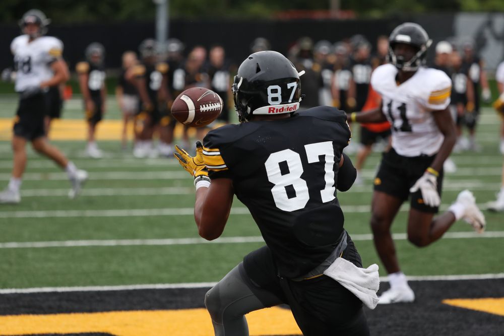 Iowa Hawkeyes tight end Noah Fant (87) during practice No. 4 of Fall Camp Monday, August 6, 2018 at the Hansen Football Performance Center. (Brian Ray/hawkeyesports.com)