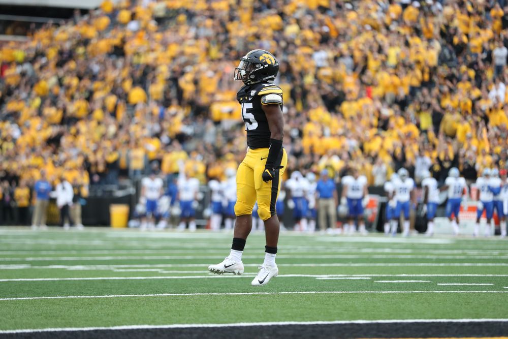 Iowa Hawkeyes running back Tyler Goodson (15) against Middle Tennessee State Saturday, September 28, 2019 at Kinnick Stadium. (Max Allen/hawkeyesports.com)