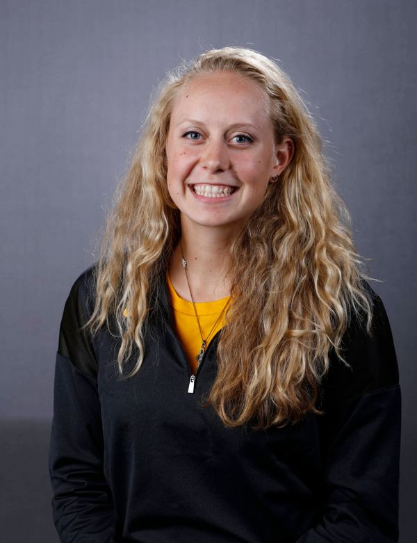 Victoria Bricker - Women's Rowing - University of Iowa Athletics