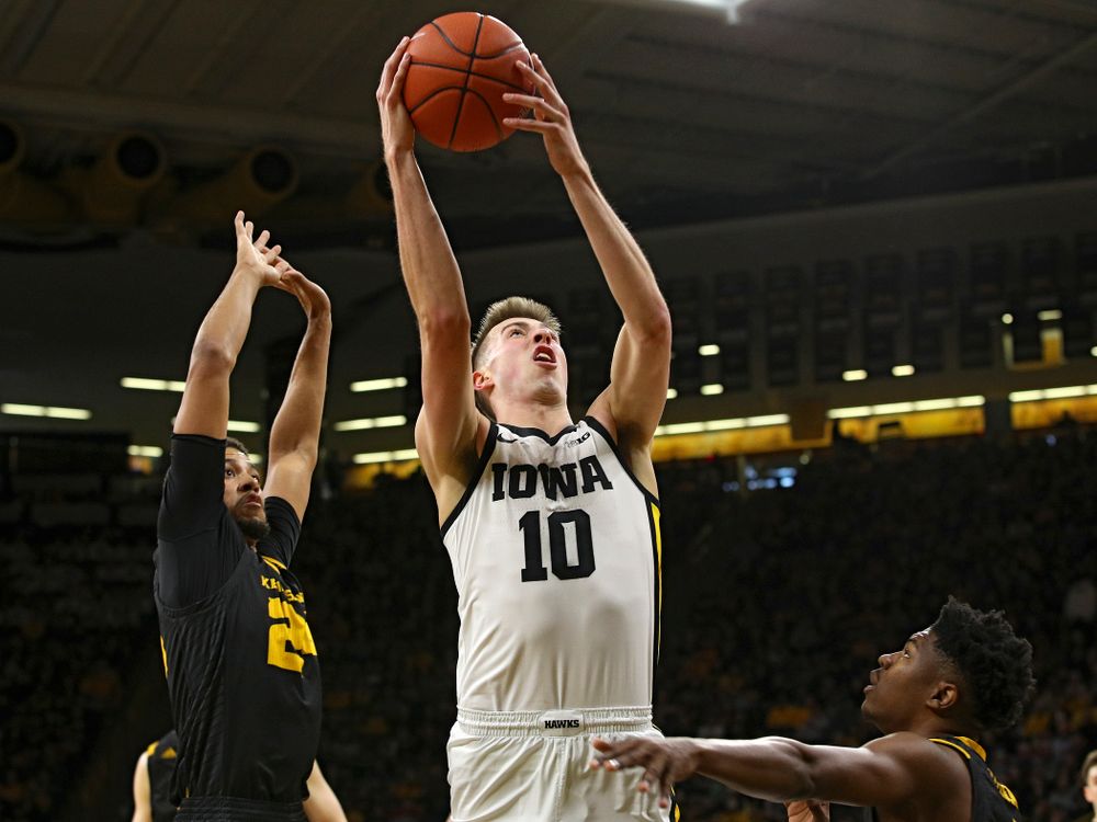 Iowa Hawkeyes guard Joe Wieskamp (10) puts up a shot during the first half of their their game at Carver-Hawkeye Arena in Iowa City on Sunday, December 29, 2019. (Stephen Mally/hawkeyesports.com)