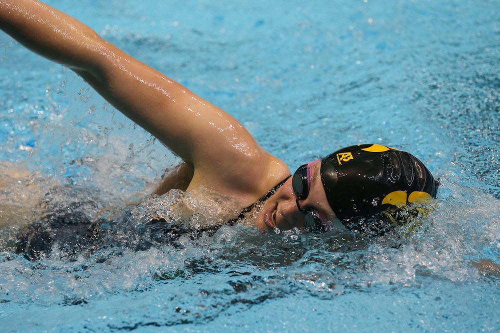Iowa’s Alleyna Thomas during Iowa swim and dive vs Minnesota on Saturday, October 26, 2019 at the Campus Wellness and Recreation Center. (Lily Smith/hawkeyesports.com)