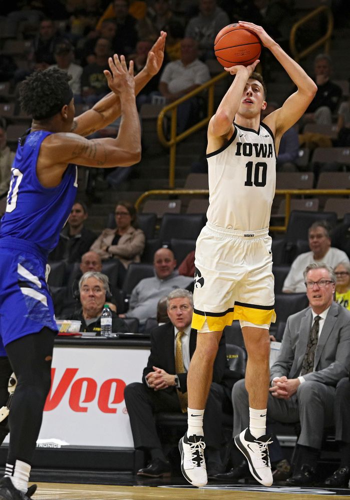 Iowa Hawkeyes guard Joe Wieskamp (10) makes a 3-pointer during the second half of their exhibition game against Lindsey Wilson College at Carver-Hawkeye Arena in Iowa City on Monday, Nov 4, 2019. (Stephen Mally/hawkeyesports.com)