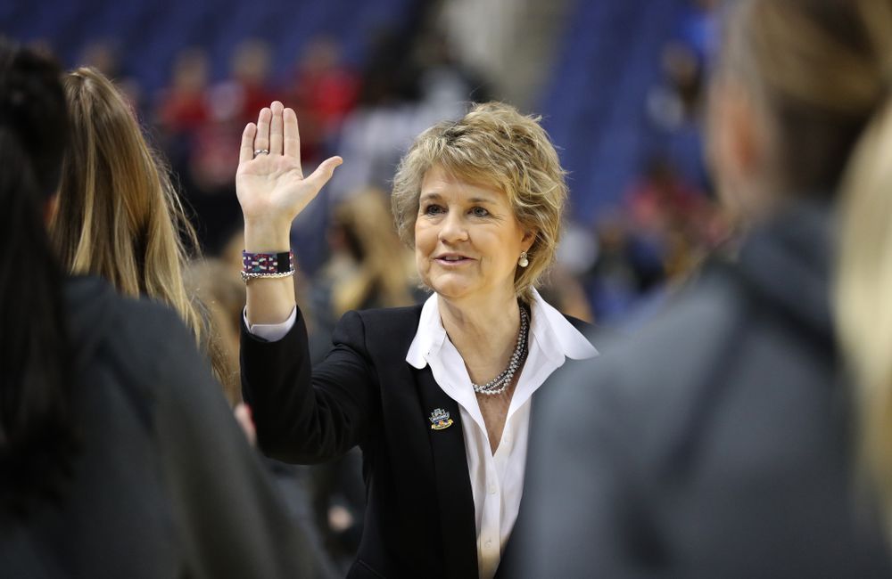 Iowa Hawkeyes head coach Lisa Bluder against the NC State Wolfpack in the regional semi-final of the 2019 NCAA Women's College Basketball Tournament Saturday, March 30, 2019 at Greensboro Coliseum in Greensboro, NC.(Brian Ray/hawkeyesports.com)