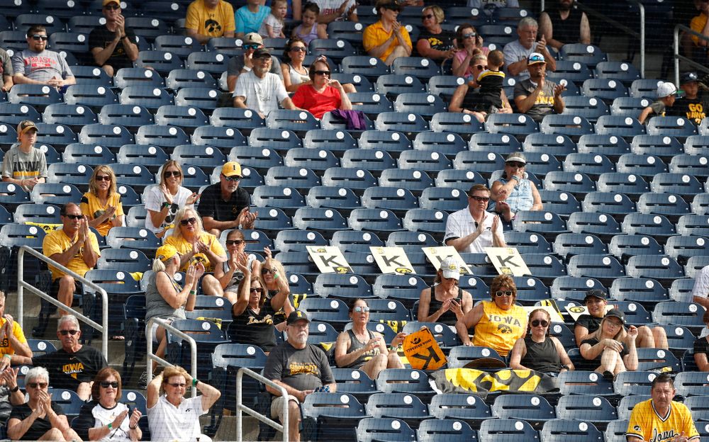 Fans of the Iowa Hawkeyes against the Ohio State Buckeyes in the second round of the Big Ten Baseball Tournament  Thursday, May 24, 2018 at TD Ameritrade Park in Omaha, Neb. (Brian Ray/hawkeyesports.com) 