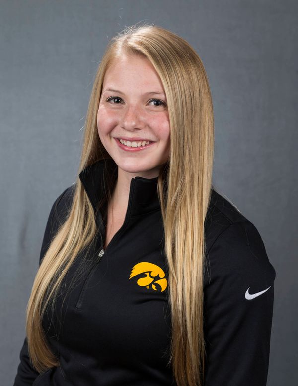 Lexy Wadsworth - Women's Gymnastics - University of Iowa Athletics