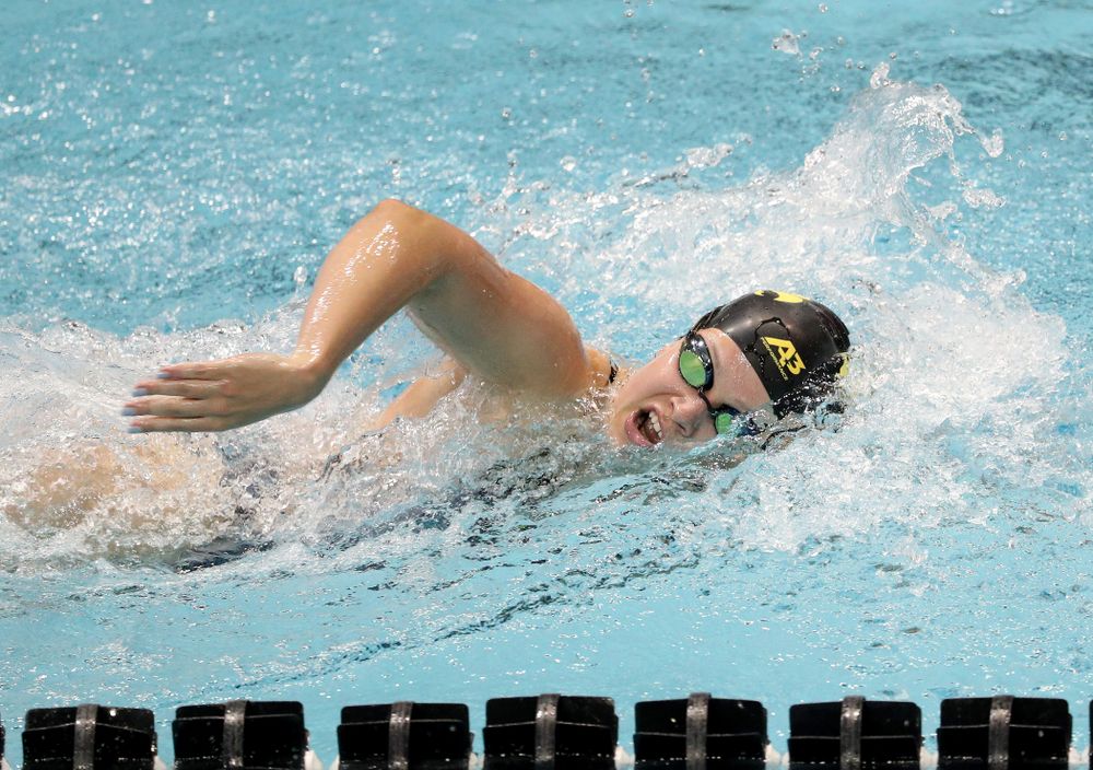 IowaÕs Lauren McDougall competes in the 200 yard freestyle against Notre Dame and Illinois Saturday, January 11, 2020 at the Campus Recreation and Wellness Center.  (Brian Ray/hawkeyesports.com)