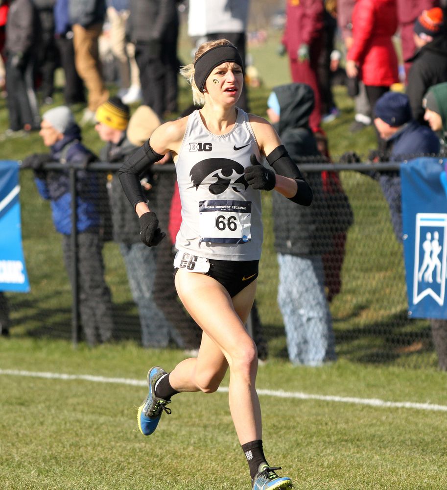 Junior Andie Shine runs toward the finish at the NCAA Regional. She finished 20th and was named All-Region.