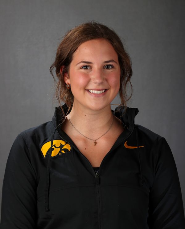 Payton Lange - Women's Swim &amp; Dive - University of Iowa Athletics