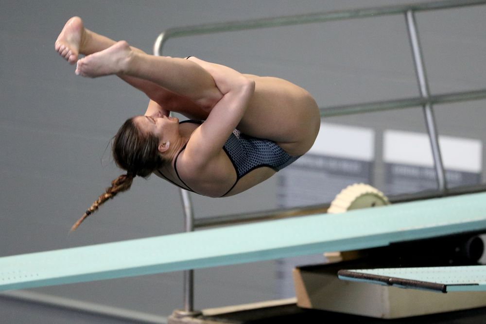 IowaÕs Jayah Mathews competes on the 3 meter springboard against Notre Dame and Illinois Saturday, January 11, 2020 at the Campus Recreation and Wellness Center.  (Brian Ray/hawkeyesports.com)