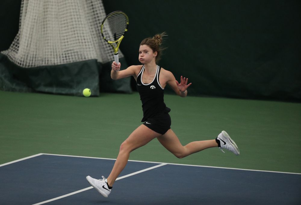 Iowa's Cloe Ruette against the Penn State Nittany Lions Sunday, February 24, 2019 at the Hawkeye Tennis and Recreation Complex. (Brian Ray/hawkeyesports.com)