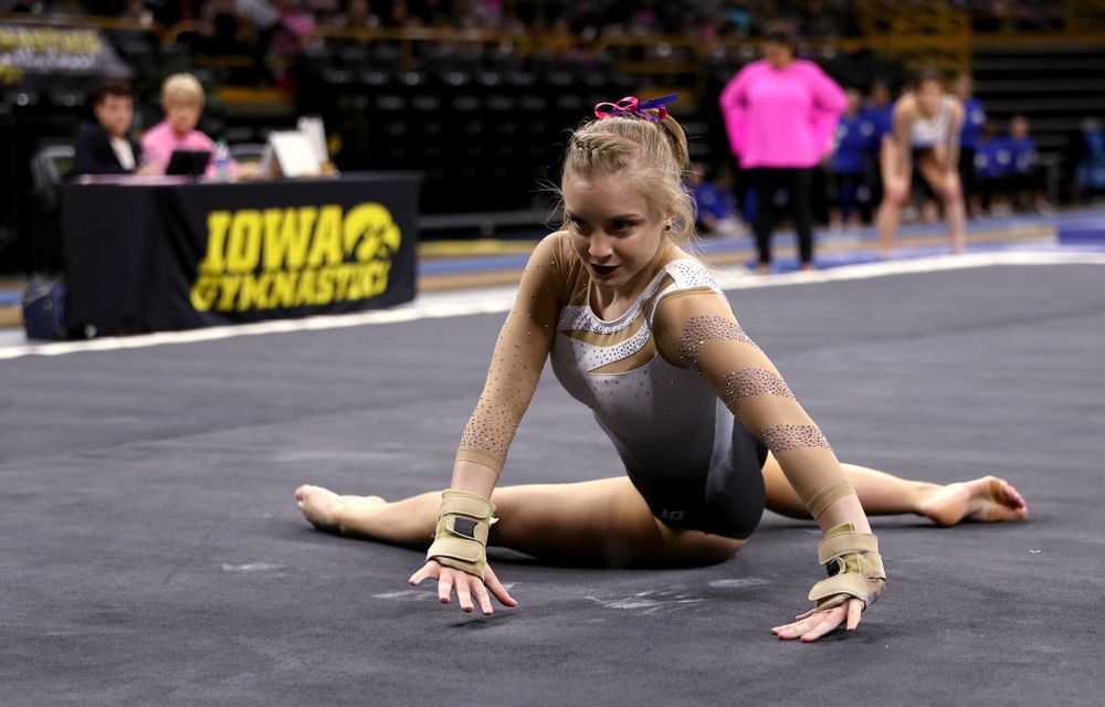 IowaÕs Lauren Guerin competes on the floor against Ball State and Air Force Saturday, January 11, 2020 at Carver-Hawkeye Arena. (Brian Ray/hawkeyesports.com)
