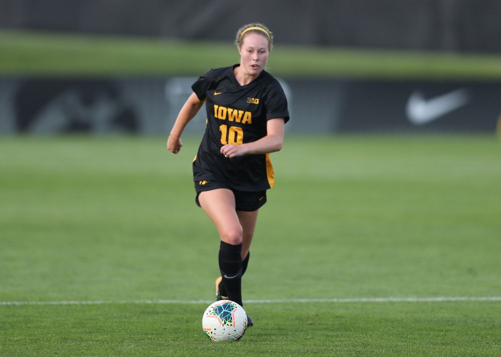 Iowa Hawkeyes midfielder/defender Natalie Winters (10) during a 2-1 victory over the Iowa State Cyclones Thursday, August 29, 2019 in the Iowa Corn Cy-Hawk series at the Iowa Soccer Complex. (Brian Ray/hawkeyesports.com)