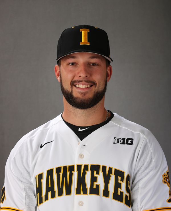 Cam Baumann - Baseball - University of Iowa Athletics