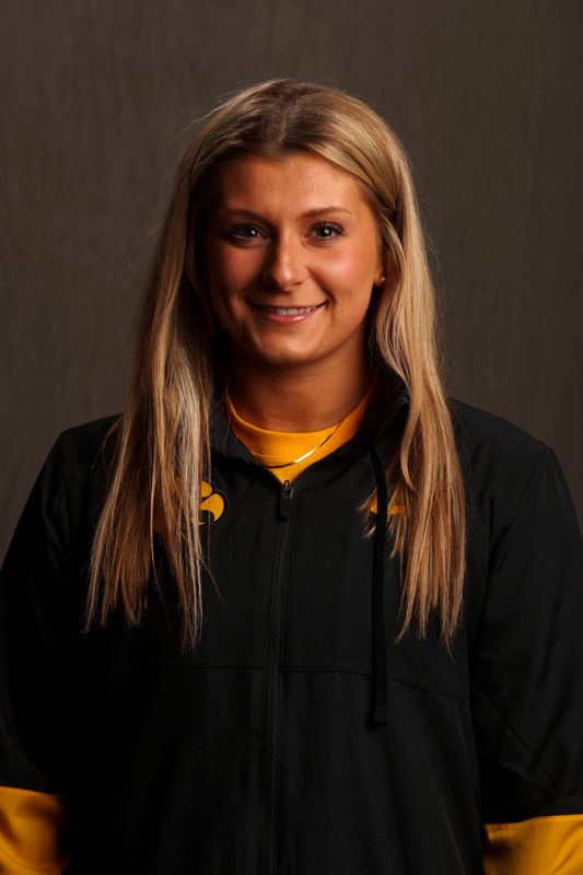 Sheridan Schreiber - Women's Swim &amp; Dive - University of Iowa Athletics