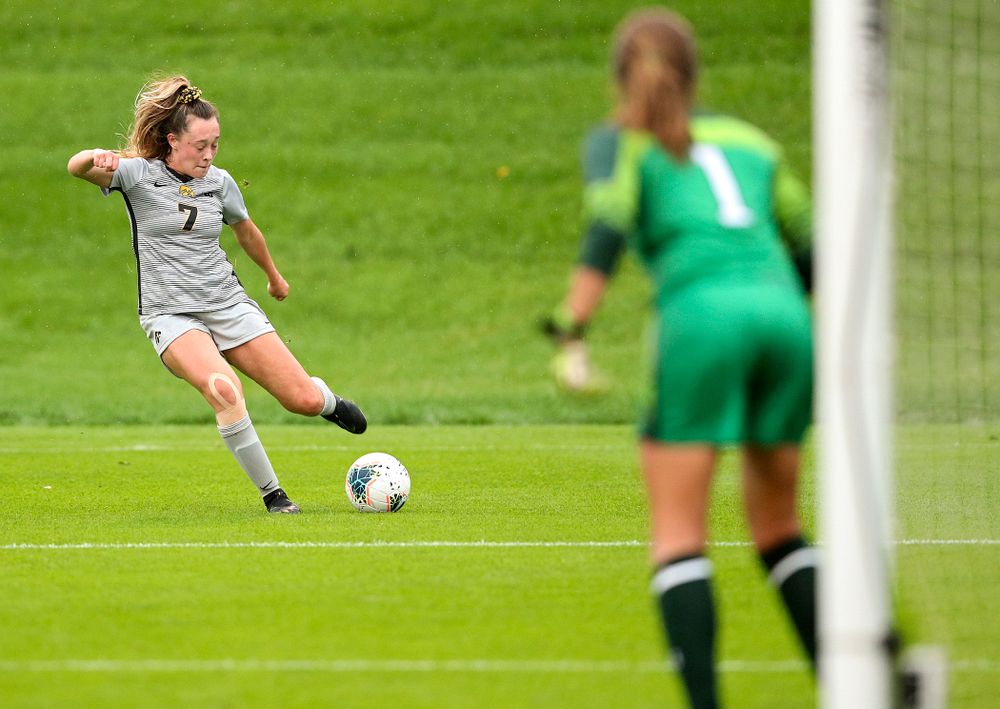 Iowa forward Skylar Alward (7) lines up a shot during the first half of their match at the Iowa Soccer Complex in Iowa City on Sunday, Sep 29, 2019. (Stephen Mally/hawkeyesports.com)
