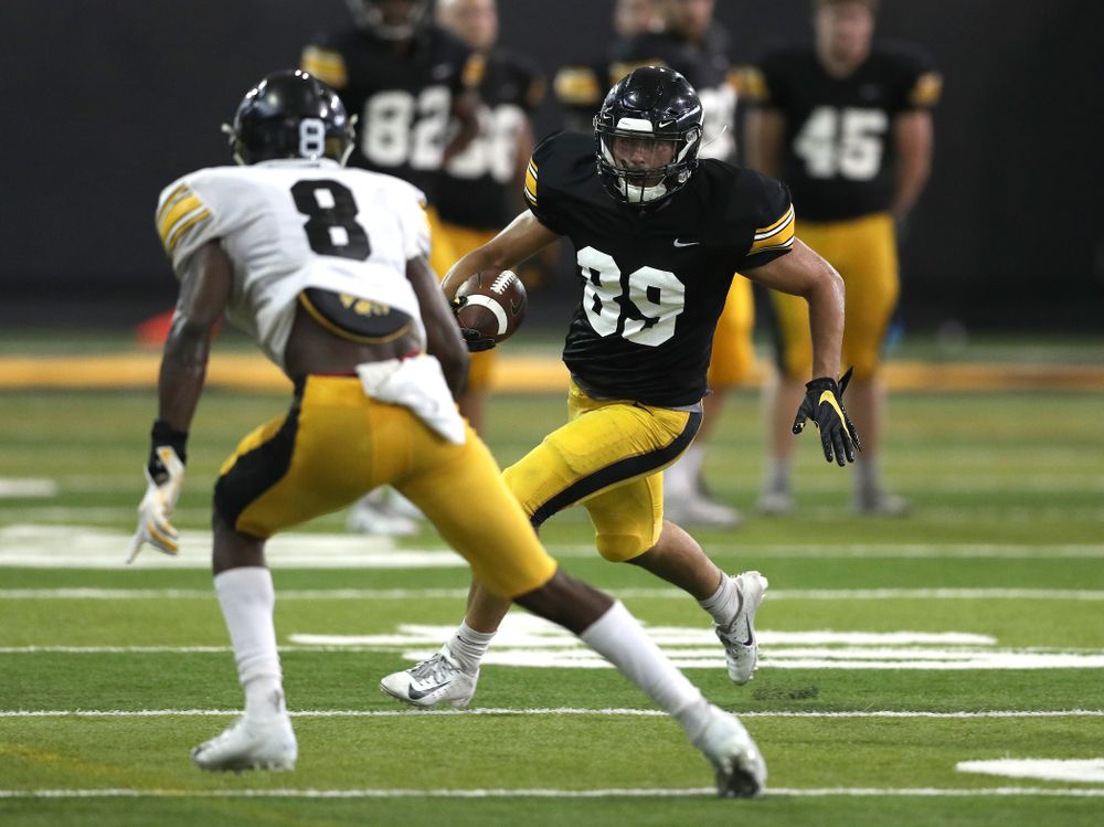 Iowa Hawkeyes wide receiver Nico Ragaini (89) during Fall Camp Practice No. 6 Thursday, August 8, 2019 at the Ronald D. and Margaret L. Kenyon Football Practice Facility. (Brian Ray/hawkeyesports.com)