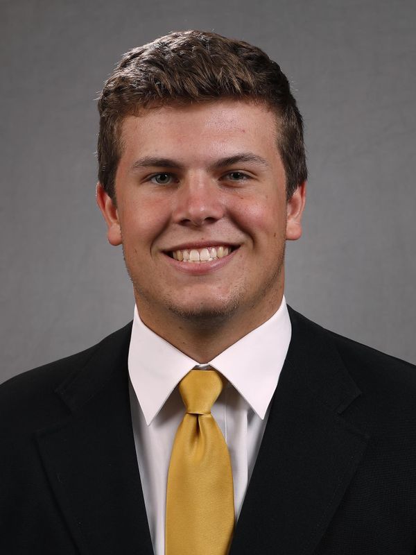 Nathan Nelson - Football - University of Iowa Athletics