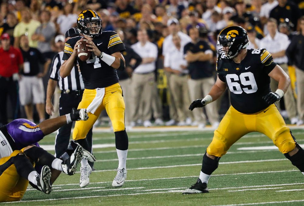Iowa Hawkeyes quarterback Nate Stanley (4) passes the ball during a game against Northern Iowa at Kinnick Stadium on September 15, 2018. (Tork Mason/hawkeyesports.com)