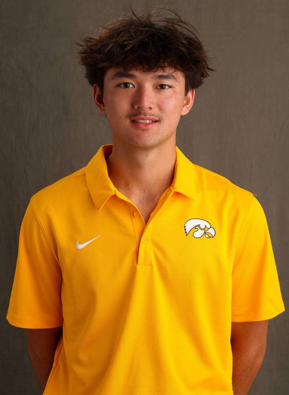 Maxwell Tjoa - Men's Golf - University of Iowa Athletics