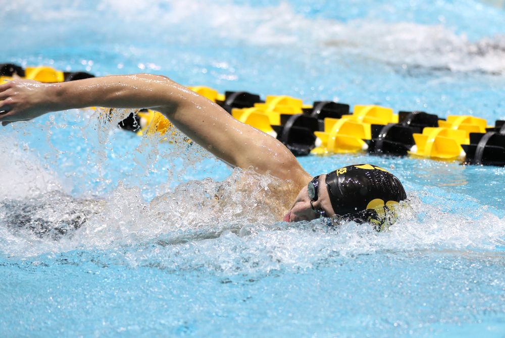 Iowa's Michael Tenney swims the 500-yard freestyle during the bonus finals of the second day at the 2019 Big Ten Swimming and Diving Championships Thursday, February 28, 2019 at the Campus Wellness and Recreation Center. (Brian Ray/hawkeyesports.com)