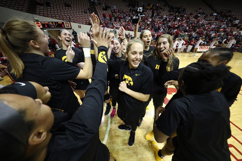 The Iowa Hawkeyes against the Indiana Hoosiers Thursday, February 21, 2019 at Simon Skjodt Assembly Hall. (Brian Ray/hawkeyesports.com)