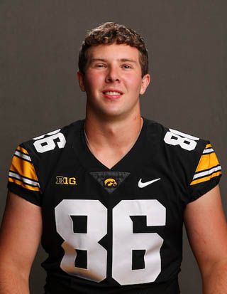 Steven Stilianos - Football - University of Iowa Athletics