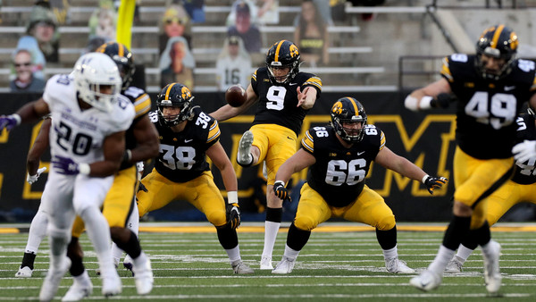 Taylor Named B1G Punter of the Year