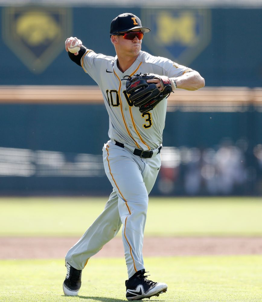 Iowa Hawkeyes infielder Matt Hoeg (3) against the Michigan Wolverines in the first round of the Big Ten Baseball Tournament  Wednesday, May 23, 2018 at TD Ameritrade Park in Omaha, Neb. (Brian Ray/hawkeyesports.com) 
