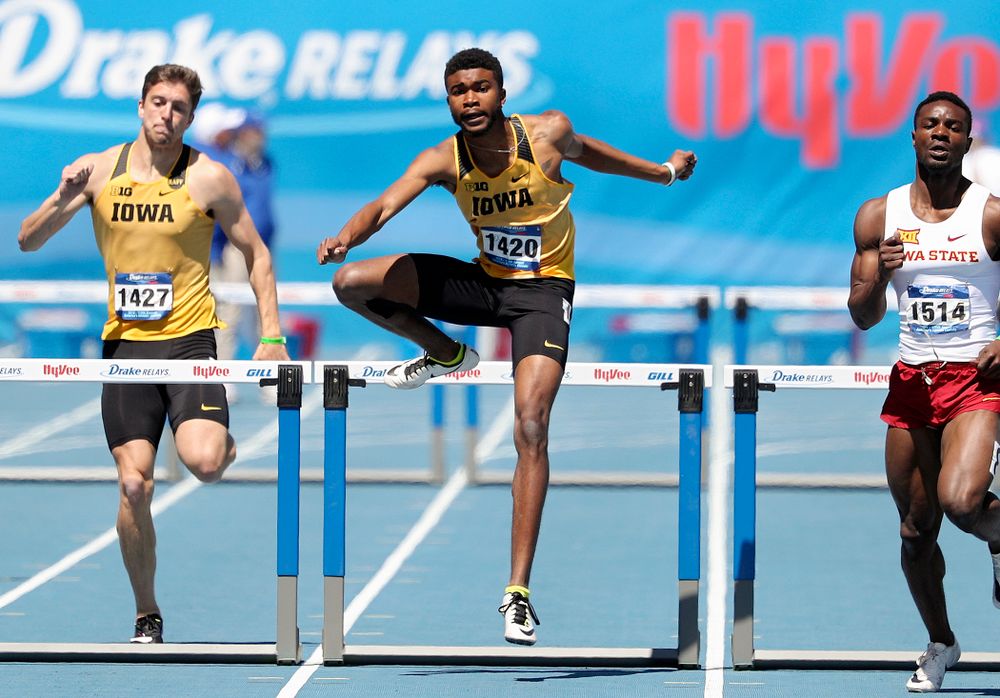 Iowa's Raymonte Dow runs in the men's 400 meter hurdles event during the second day of the Drake Relays at Drake Stadium in Des Moines on Friday, Apr. 26, 2019. (Stephen Mally/hawkeyesports.com)
