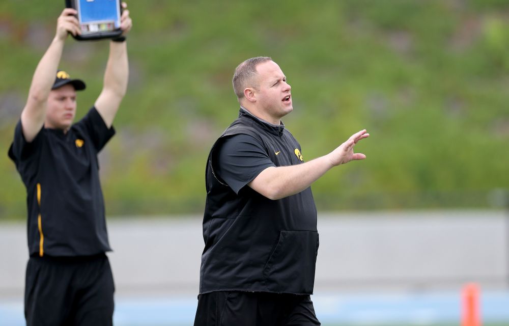 Iowa Hawkeyes linebackers coach Seth Wallace during practice Sunday, December 22, 2019 at Mesa College in San Diego. (Brian Ray/hawkeyesports.com)