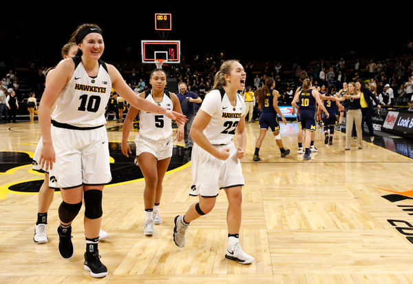 No. 21 Iowa 82, No. 19 Michigan 72