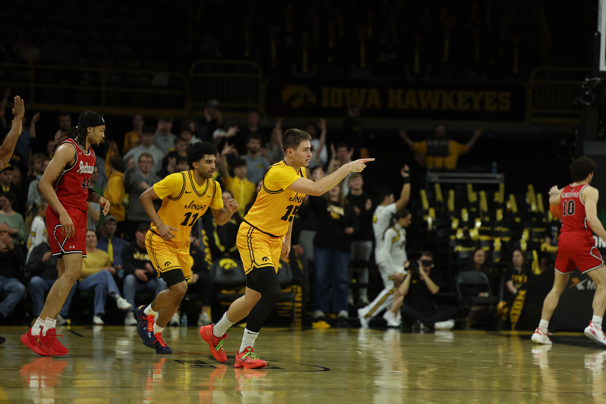 Beat State Hawkeyes MBB Notes: Chicago State - Iowa Hawkeyes Athletics - Official Athletics ...