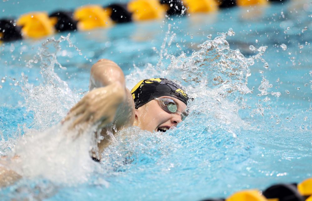 IowaÕs Payton Lange swims the 200 yard freestyle agains the Michigan Wolverines Friday, November 1, 2019 at the Campus Recreation and Wellness Center. (Brian Ray/hawkeyesports.com)