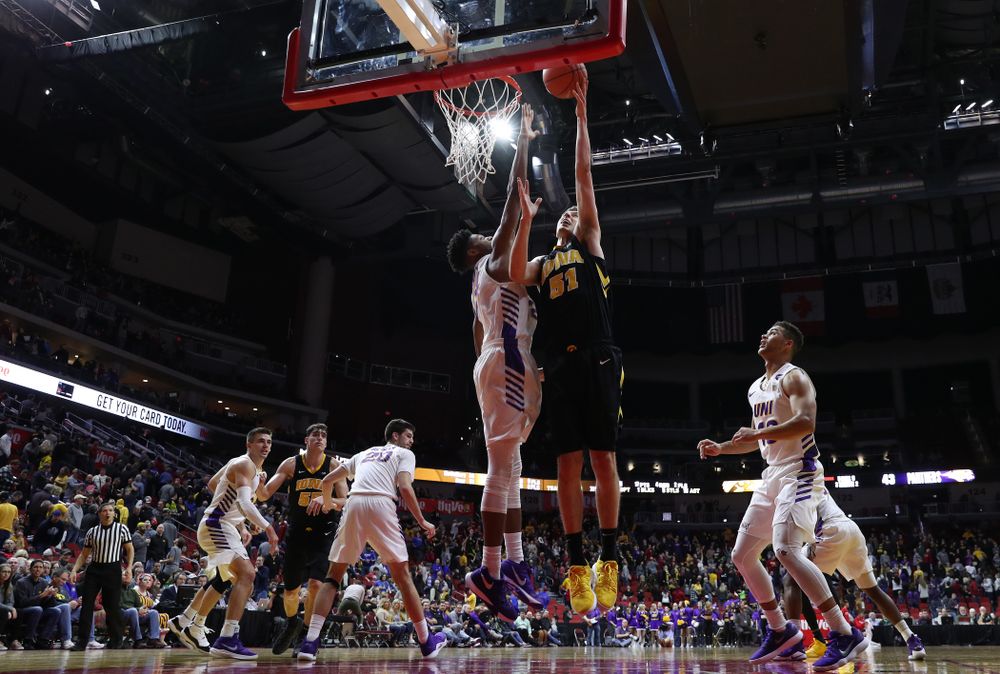 Iowa Hawkeyes forward Nicholas Baer (51) against the Northern Iowa Panthers in the Hy-Vee Classic Saturday, December 15, 2018 at Wells Fargo Arena in Des Moines. (Brian Ray/hawkeyesports.com)
