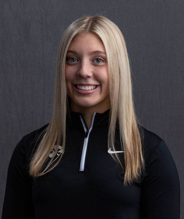 Avery Chambers - Women's Gymnastics - University of Iowa Athletics