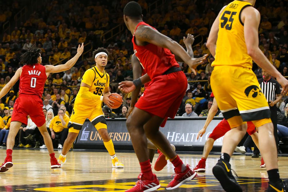 Iowa Hawkeyes forward Cordell Pemsl (35) looks to pass the ball during the Iowa men’s basketball game vs Rutgers on Wednesday, January 22, 2020 at Carver-Hawkeye Arena. (Lily Smith/hawkeyesports.com)