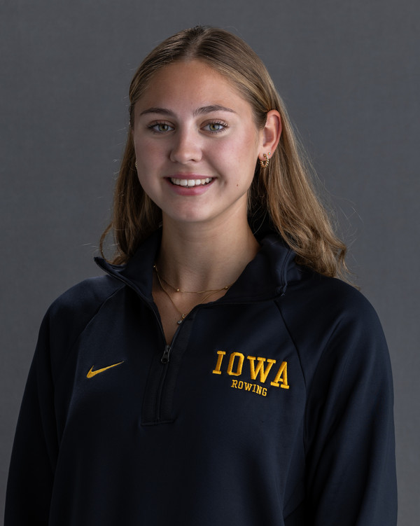 Sophia Foreman - Women's Rowing - University of Iowa Athletics