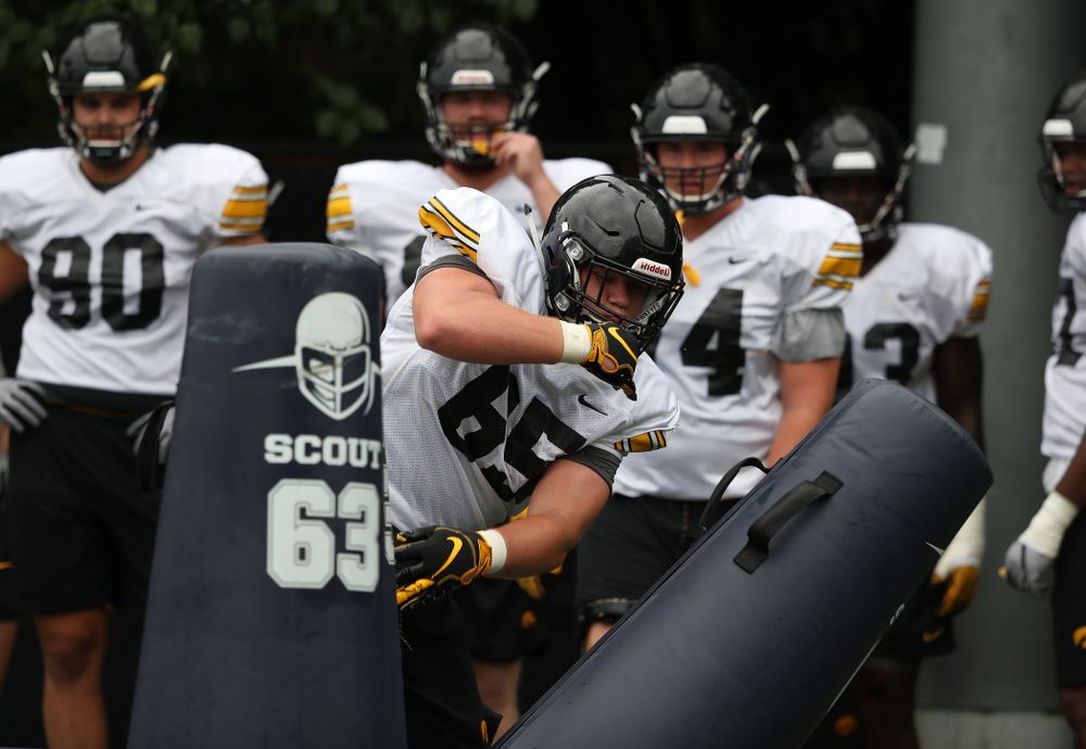 Iowa Hawkeyes defensive lineman Tyler Linderbaum (65) during practice No. 4 of Fall Camp Monday, August 6, 2018 at the Hansen Football Performance Center. (Brian Ray/hawkeyesports.com)