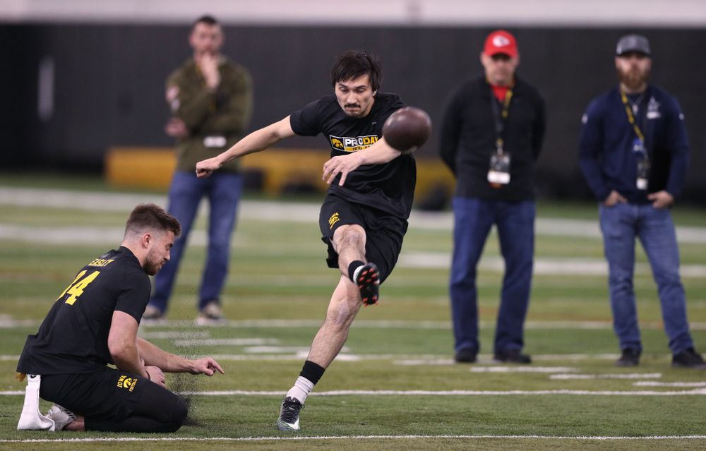 Iowa Hawkeyes place kicker Miguel Recinos (91) during the teamÕs annual Pro Day Monday, March 25, 2019 at the Hansen Football Performance Center. (Brian Ray/hawkeyesports.com)