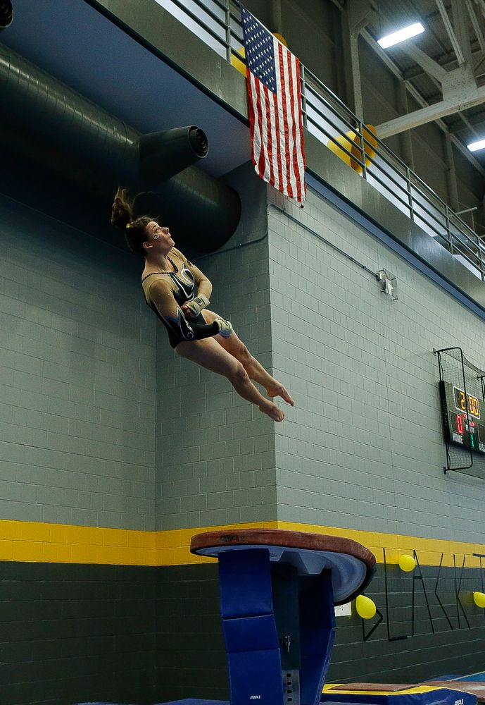 Lanie Snyder competes on the vault during the Black and Gold Intrasquad meet at the Field House on 12/2/17. (Tork Mason/hawkeyesports.com)