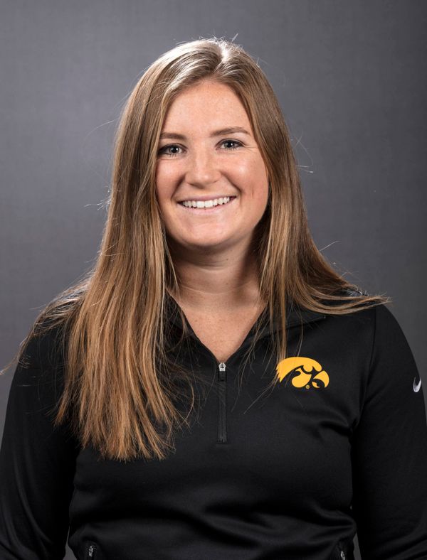 Danielle Bender - Women's Rowing - University of Iowa Athletics