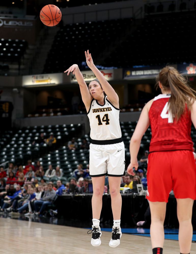 Iowa Hawkeyes forward McKenna Warnock (14) against Ohio State in the quarterfinals of the Big Ten Basketball Tournament Friday, March 6, 2020 at Bankers Life Fieldhouse in Indianapolis. (Brian Ray/hawkeyesports.com)