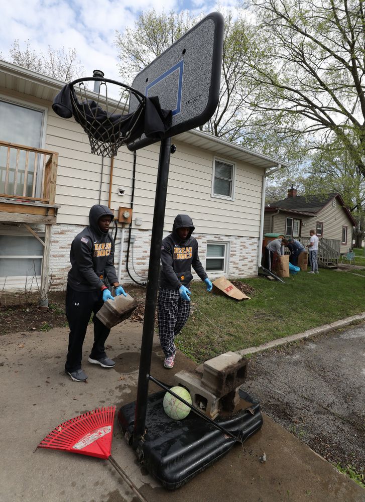 Members of the Hawkeye Football team volunteer at United Action for Youth during the annual Iowa Athletics Day of Caring  Sunday, April 28, 2019 in Iowa City. (Brian Ray/hawkeyesports.com)