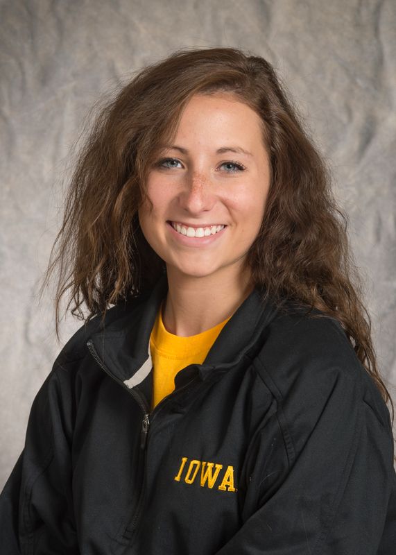 Alyse Higgins - Women's Rowing - University of Iowa Athletics