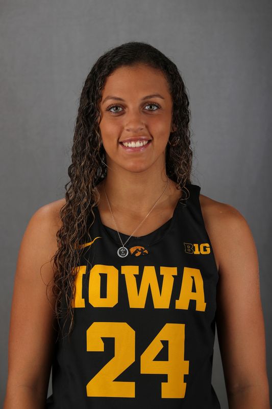 Gabbie Marshall - Women's Basketball - University of Iowa Athletics