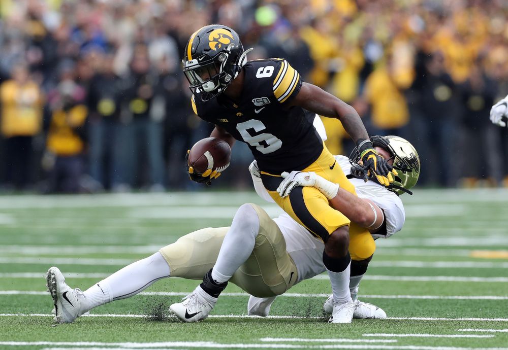 Iowa Hawkeyes wide receiver Ihmir Smith-Marsette (6) against the Purdue Boilermakers Saturday, October 19, 2019 at Kinnick Stadium. (Brian Ray/hawkeyesports.com)
