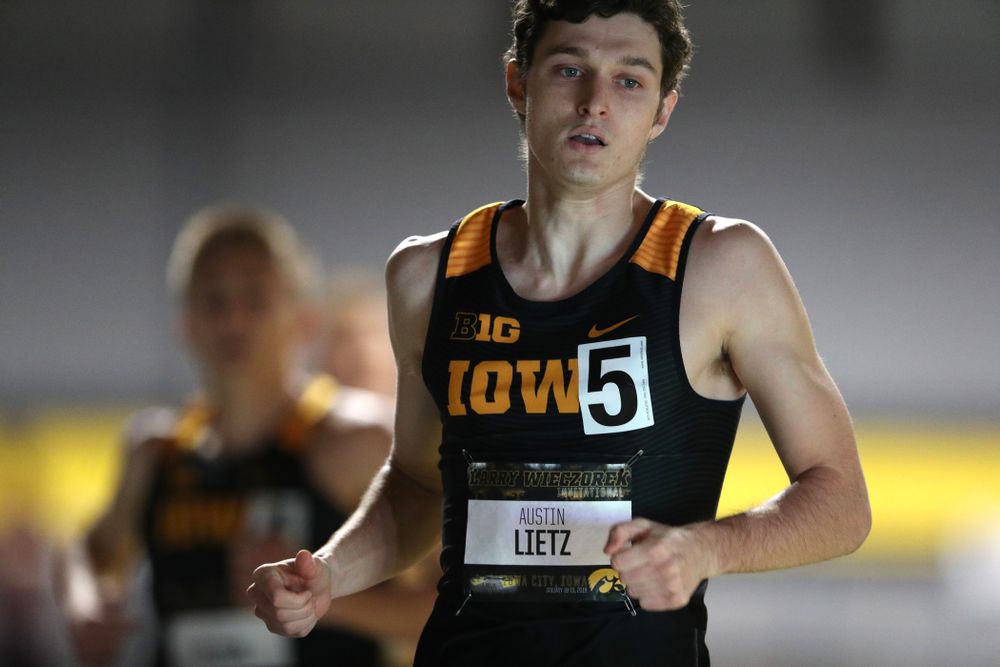 Iowa's Austin Lietz runs the 600 meter premier during the 2019 Larry Wieczorek Invitational Friday, January 18, 2019 at the Hawkeye Tennis and Recreation Center. (Brian Ray/hawkeyesports.com)